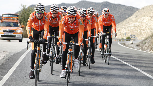Euskaltel retirará su patrocinio al equipo ciclista que lleva su nombre.