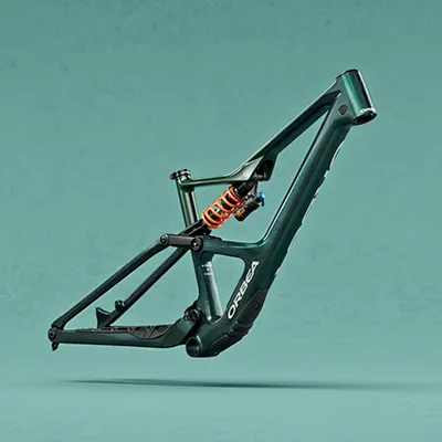 Escape Green C. View - Racing Green