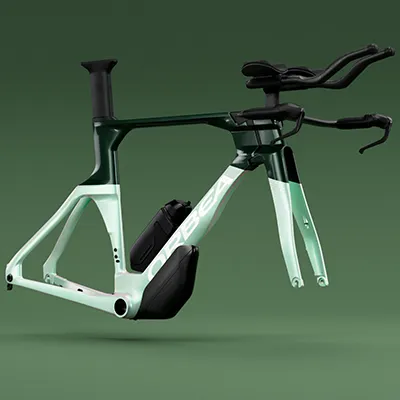 Iris White - Racing Green