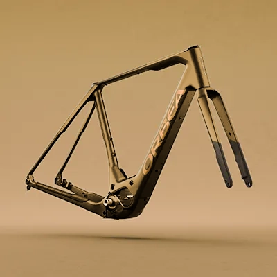 Met. Golden Sand - Racing Green